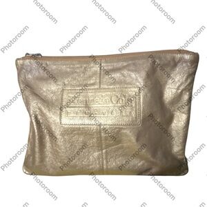 Kenneth Cole Gold Cosmetic Bag with Metallic Sheen large new cute 🥰